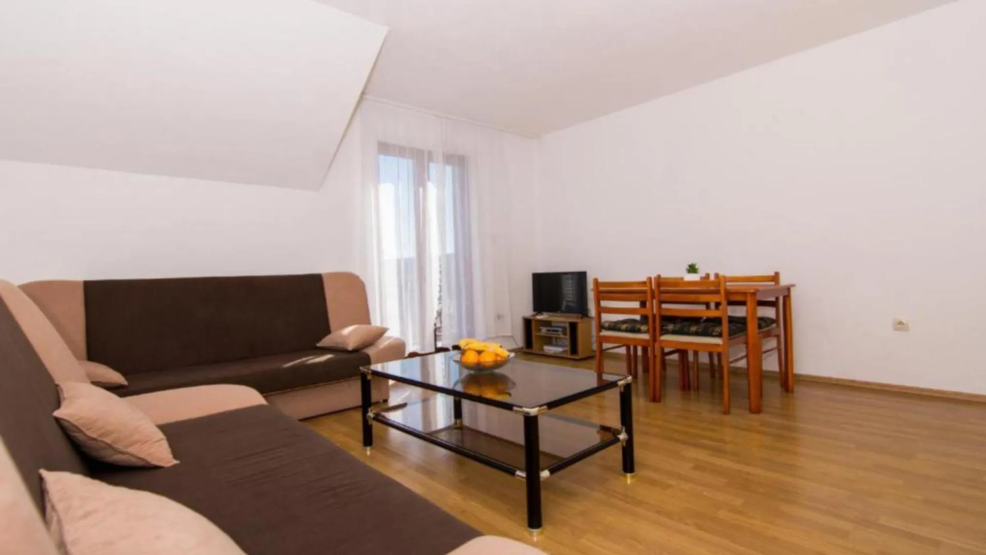 Apartments Mato With Balconies, Garden & The Sea View Seget Vranjica
